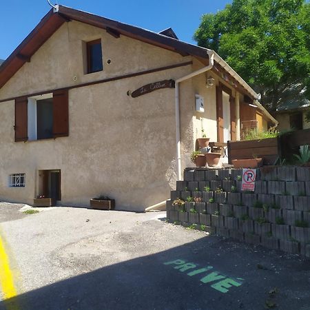 شقة Cozy Mini House With Beautiful Views Eygliers المظهر الخارجي الصورة