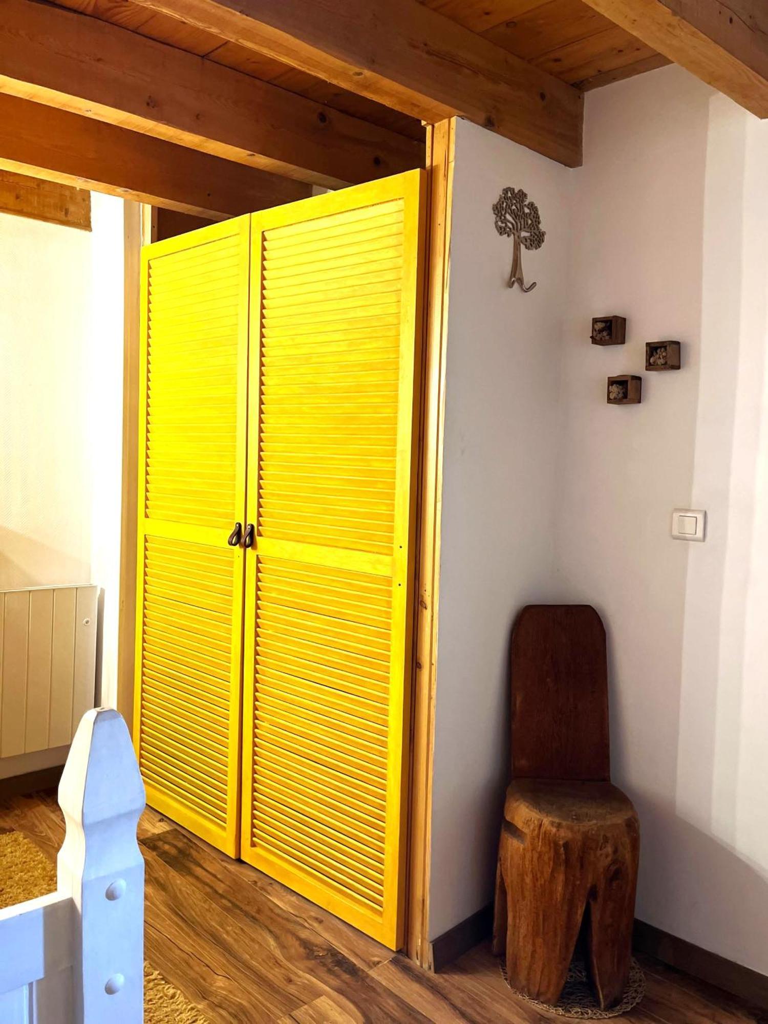 شقة Cozy Mini House With Beautiful Views Eygliers المظهر الخارجي الصورة