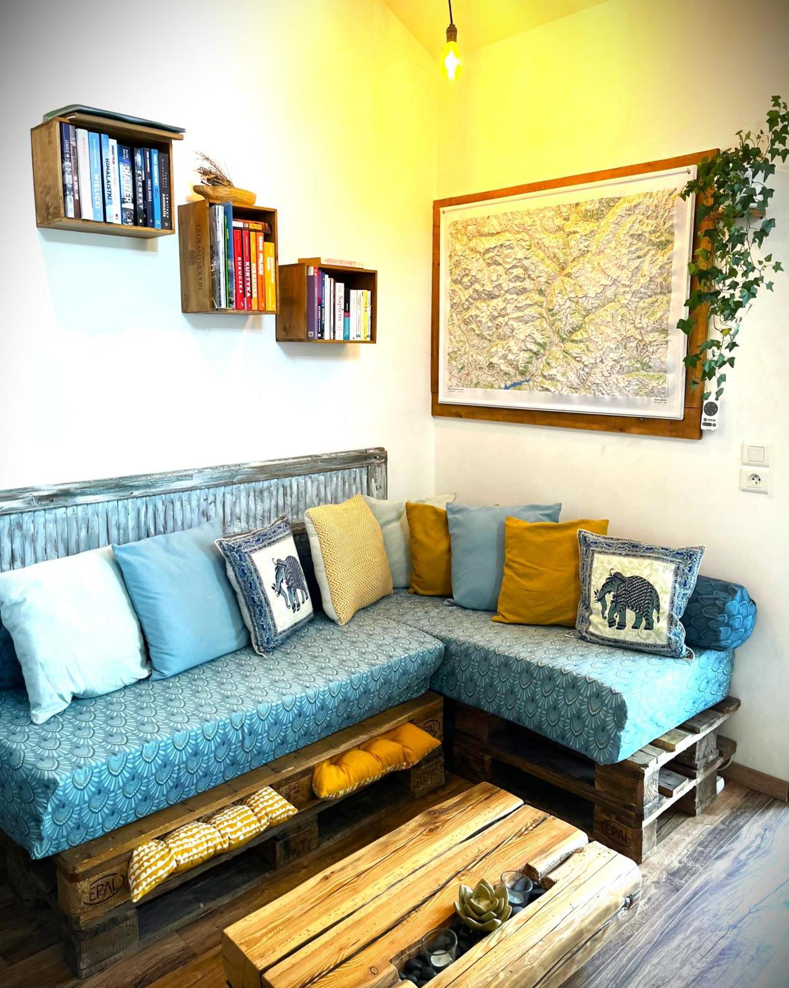 شقة Cozy Mini House With Beautiful Views Eygliers المظهر الخارجي الصورة